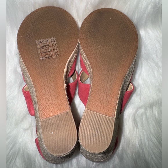 MICHAEL Michael Kors Fuchsia Suede Sandals - Picture 7 of 9